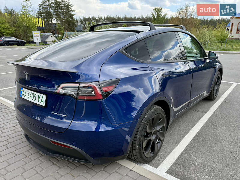 Позашляховик / Кросовер Tesla Model Y 2021 в Білогородці