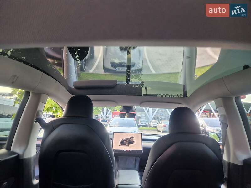 Позашляховик / Кросовер Tesla Model Y 2023 в Хмельницькому