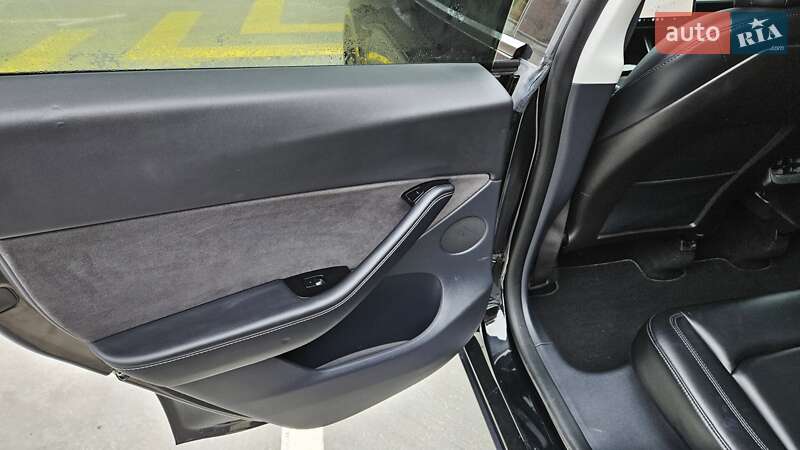 Внедорожник / Кроссовер Tesla Model Y 2020 в Киеве фото 17 Внедорожник / Кроссовер Tesla Model Y 2020 в Киеве