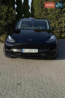 Внедорожник / Кроссовер Tesla Model Y 2023 в 