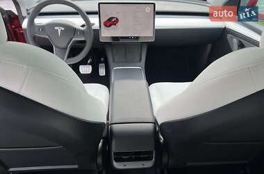Внедорожник / Кроссовер Tesla Model Y 2024 в 