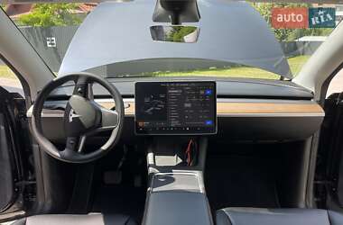 Внедорожник / Кроссовер Tesla Model Y 2022 в 