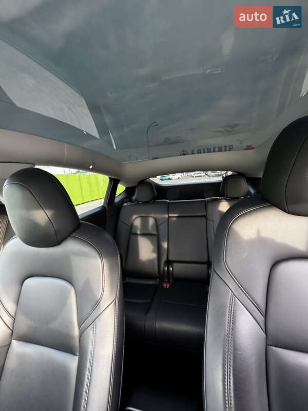 Внедорожник / Кроссовер Tesla Model Y 2021 в Виннице