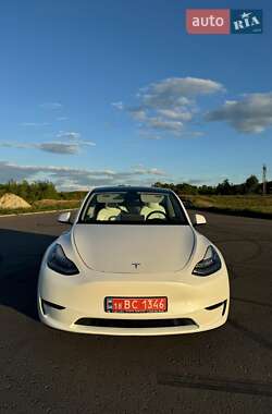 Внедорожник / Кроссовер Tesla Model Y 2022 в 