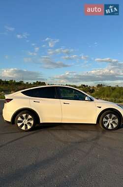 Внедорожник / Кроссовер Tesla Model Y 2022 в 