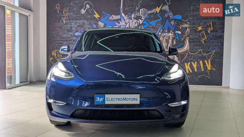 Tesla Model Y 2020