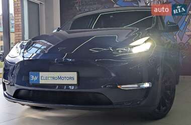 Внедорожник / Кроссовер Tesla Model Y 2020 в Киеве
