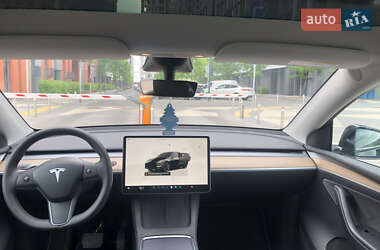 Позашляховик / Кросовер Tesla Model Y 2022 в 