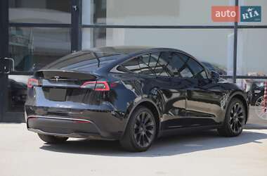 Позашляховик / Кросовер Tesla Model Y 2021 в 