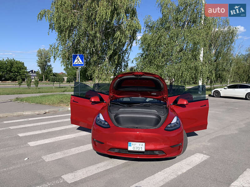 Внедорожник / Кроссовер Tesla Model Y 2021 в Запорожье