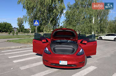 Позашляховик / Кросовер Tesla Model Y 2021 в 
