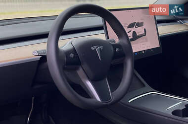 Внедорожник / Кроссовер Tesla Model Y 2023 в 