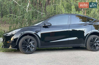 Внедорожник / Кроссовер Tesla Model Y 2023 в 