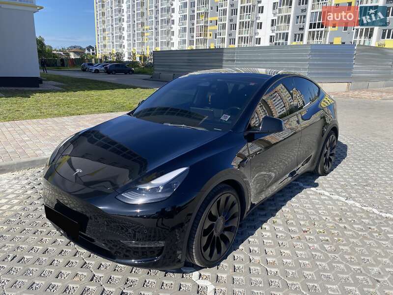 Внедорожник / Кроссовер Tesla Model Y 2022 в Полтаве