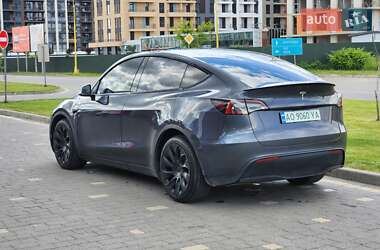 Внедорожник / Кроссовер Tesla Model Y 2021 в 