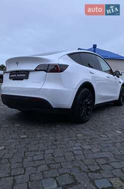 Внедорожник / Кроссовер Tesla Model Y 2023 в 