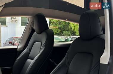 Внедорожник / Кроссовер Tesla Model Y 2022 в 