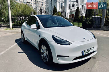 Позашляховик / Кросовер Tesla Model Y 2021 в 