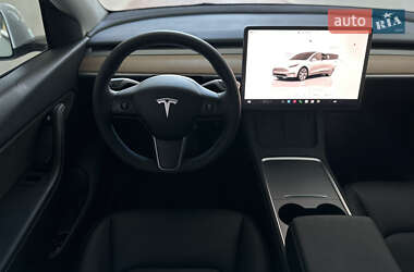 Внедорожник / Кроссовер Tesla Model Y 2023 в 