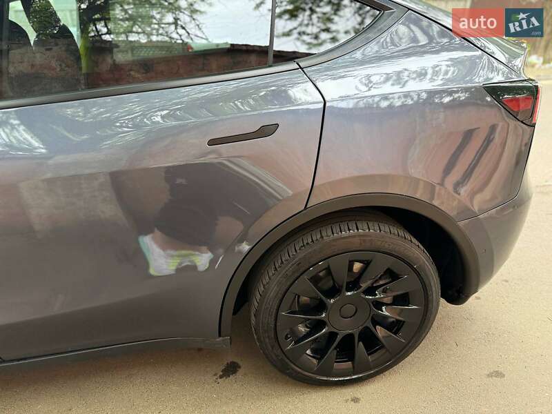 Внедорожник / Кроссовер Tesla Model Y 2021 в Одессе
