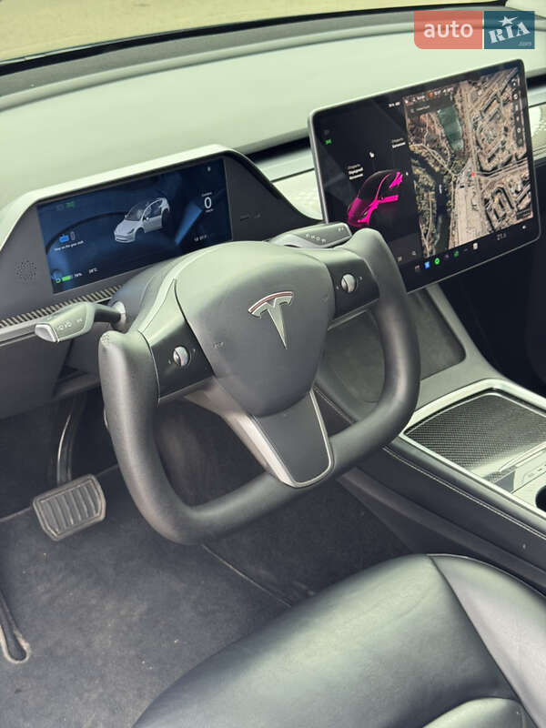 Позашляховик / Кросовер Tesla Model Y 2021 в Сумах