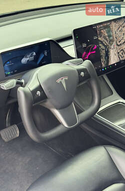 Позашляховик / Кросовер Tesla Model Y 2021 в 