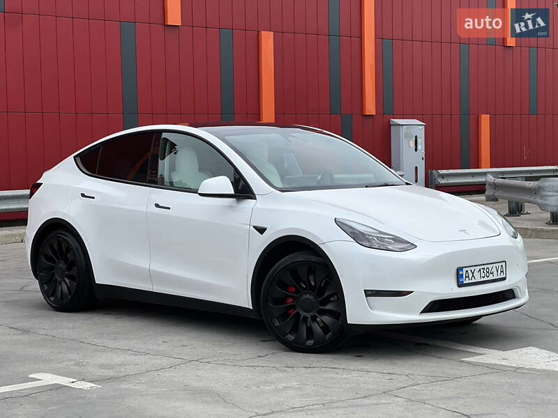 Внедорожник / Кроссовер Tesla Model Y 2022 в 
