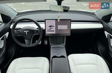 Внедорожник / Кроссовер Tesla Model Y 2022 в 