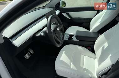 Внедорожник / Кроссовер Tesla Model Y 2021 в 