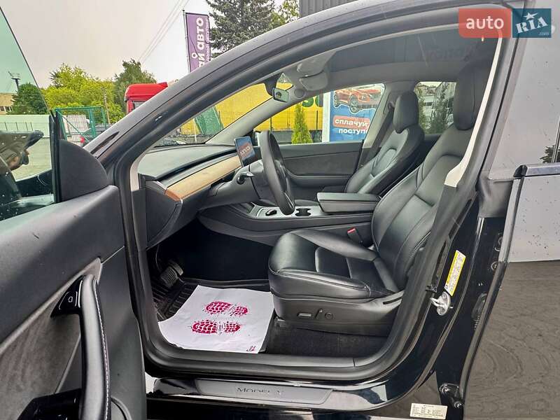 Внедорожник / Кроссовер Tesla Model Y 2020 в Львове