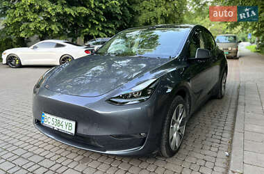 Внедорожник / Кроссовер Tesla Model Y 2023 в 