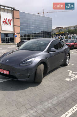 Позашляховик / Кросовер Tesla Model Y 2023 в Львові