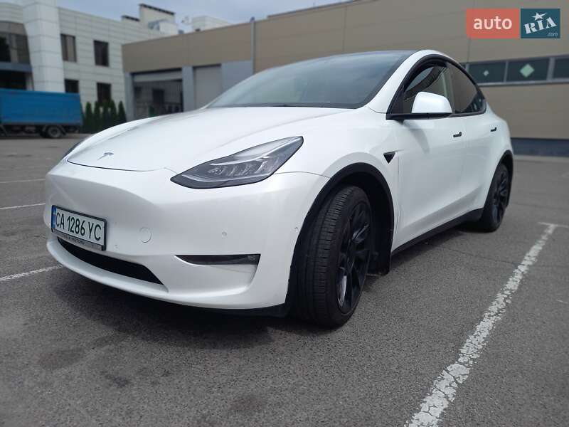 Внедорожник / Кроссовер Tesla Model Y 2021 в 