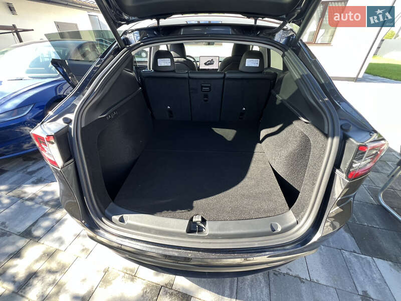 Внедорожник / Кроссовер Tesla Model Y 2024 в Староконстантинове