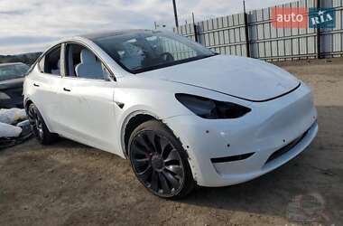 Внедорожник / Кроссовер Tesla Model Y 2022 в Киеве