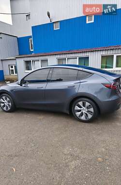 Внедорожник / Кроссовер Tesla Model Y 2023 в 