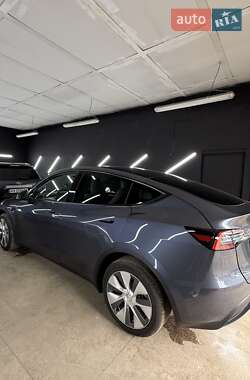 Позашляховик / Кросовер Tesla Model Y 2023 в 