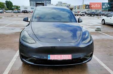 Внедорожник / Кроссовер Tesla Model Y 2024 в 