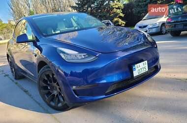 Позашляховик / Кросовер Tesla Model Y 2020 в 