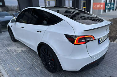 Внедорожник / Кроссовер Tesla Model Y 2023 в 