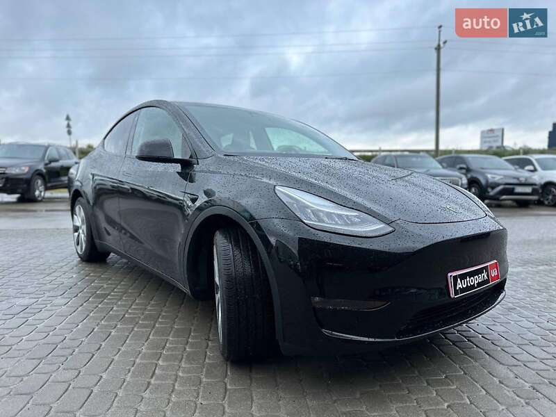 Внедорожник / Кроссовер Tesla Model Y 2022 в Львове
