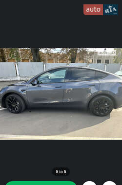 Позашляховик / Кросовер Tesla Model Y 2020 в 