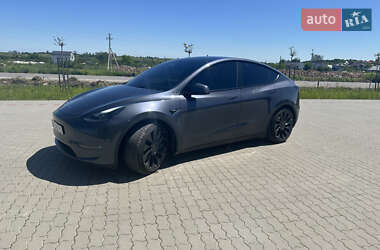 Внедорожник / Кроссовер Tesla Model Y 2023 в 