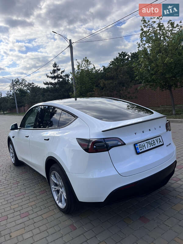 Внедорожник / Кроссовер Tesla Model Y 2023 в Измаиле фото 8 Внедорожник / Кроссовер Tesla Model Y 2023 в Измаиле