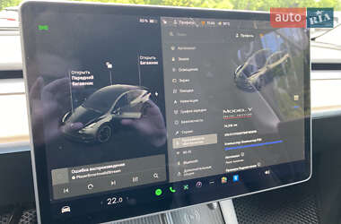 Внедорожник / Кроссовер Tesla Model Y 2021 в 
