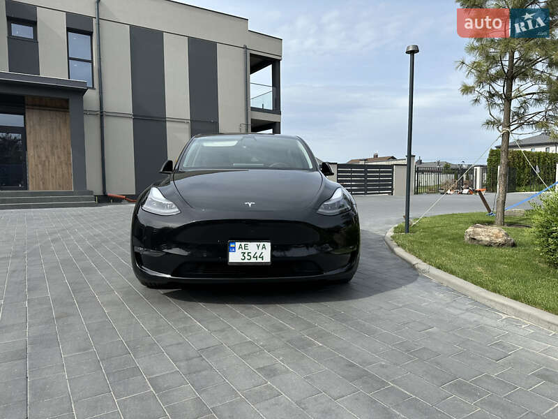 Внедорожник / Кроссовер Tesla Model Y 2022 в Днепре