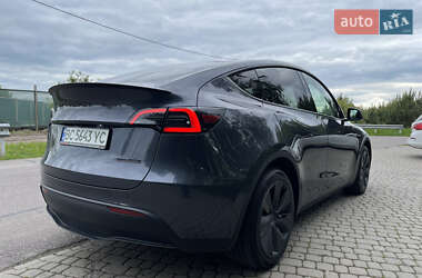 Внедорожник / Кроссовер Tesla Model Y 2023 в 