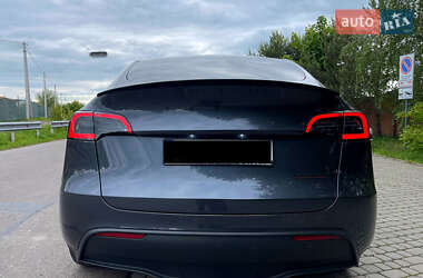 Внедорожник / Кроссовер Tesla Model Y 2023 в 