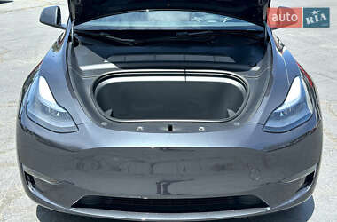 Внедорожник / Кроссовер Tesla Model Y 2024 в 
