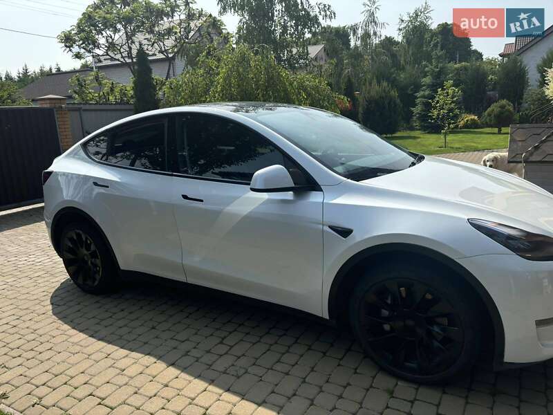 Внедорожник / Кроссовер Tesla Model Y 2022 в Виннице